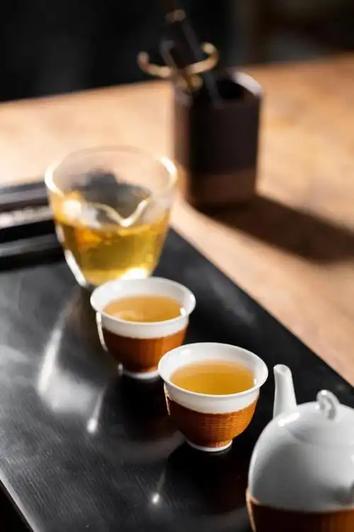 云和春日 品一杯乾净的茶 一口醇净的香