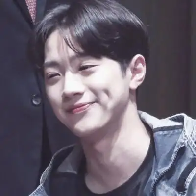 爱豆头像//赖冠霖头像//自调截,二传by经年.