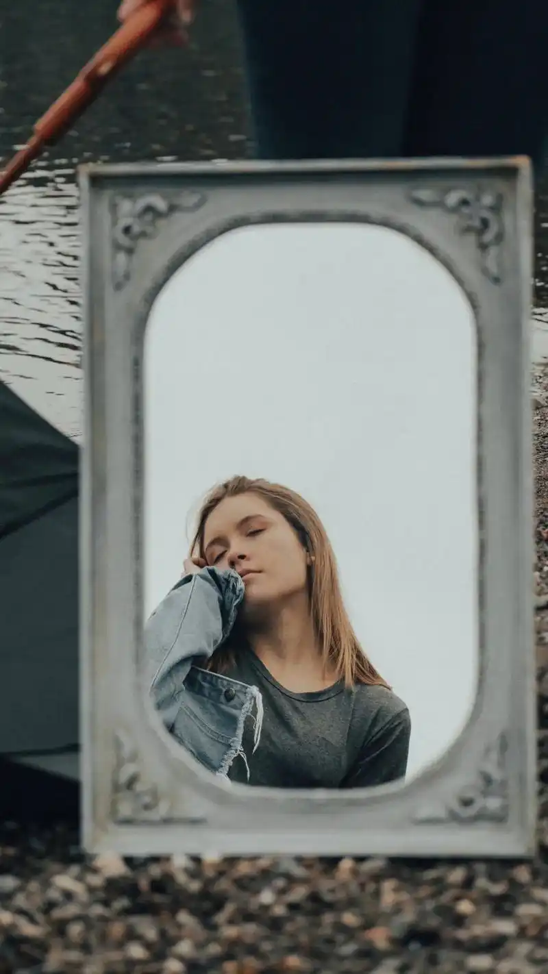 壁纸分享 #无水印 #人像写真 拍张照留念吧. - 抖音