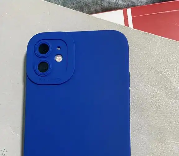 宝蓝色是什么颜色