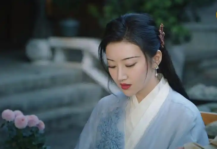 景甜成功凭借司藤翻身事实证明尊重粉丝的建议很重要