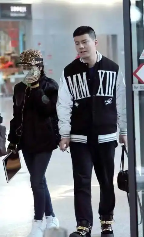 刘石坚我这辈子最后悔的事情就是捧红吉克隽逸这颗黑珍珠