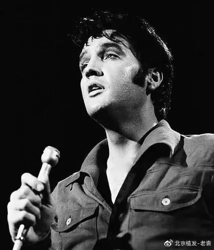 代表人物:猫王67(3)锥形鬓角适合脸型:方脸,菱形脸鬓角长度视脸型