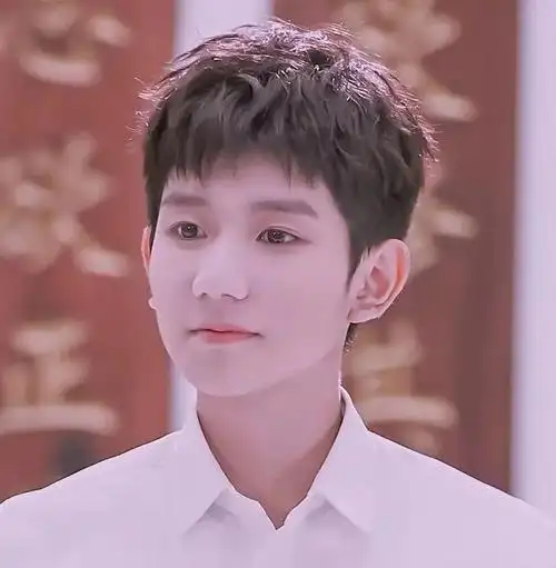 王源最新微信头像|王源_手机网易网