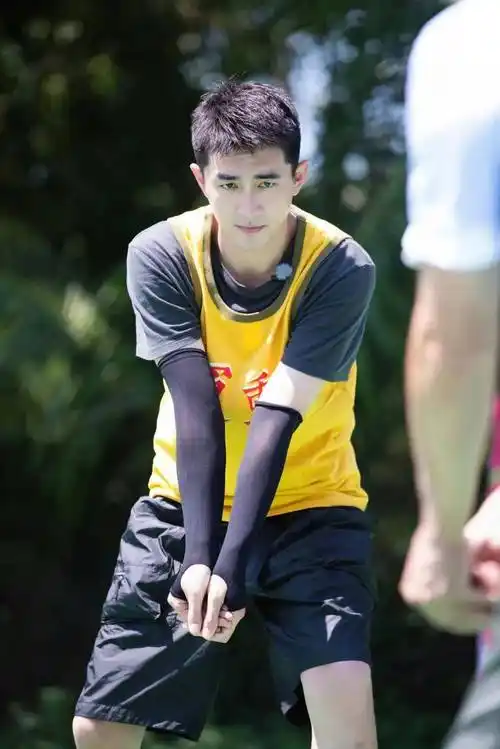 林更新《新游记》热血排球赛成功上分 躲球战术引爆笑_比赛_文昌_视频