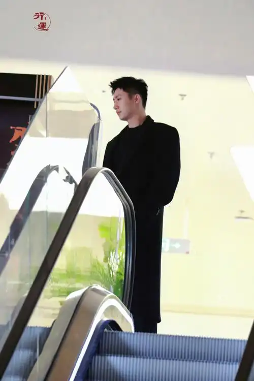 网络视听年度盛典节目单发布##黄景瑜冬至##转发接龙开新年