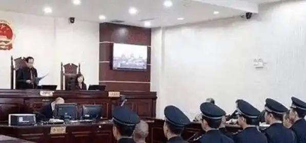 燕志云想要儿子不成,心生恨虐死6岁女儿,出狱后挖女儿骨灰泄愤