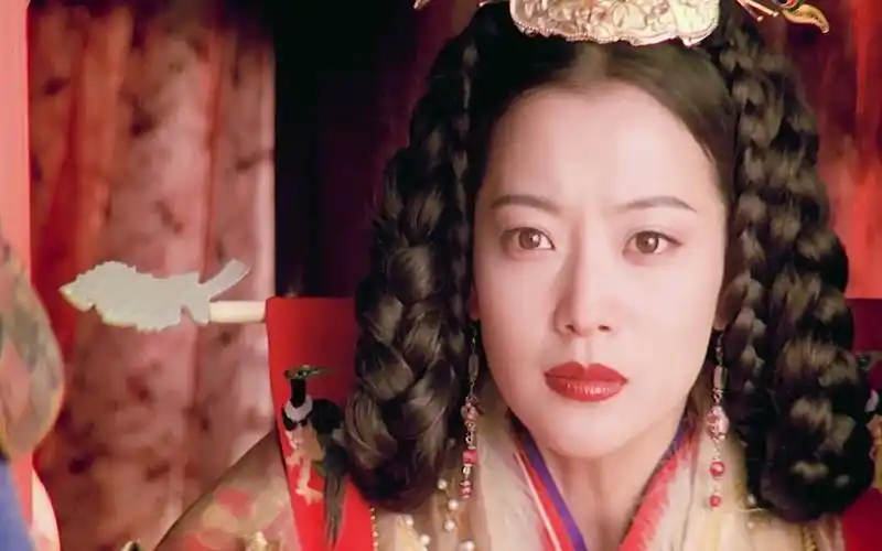 《神话1》这是成龙最被低估的电影,也是金喜善最美的时候