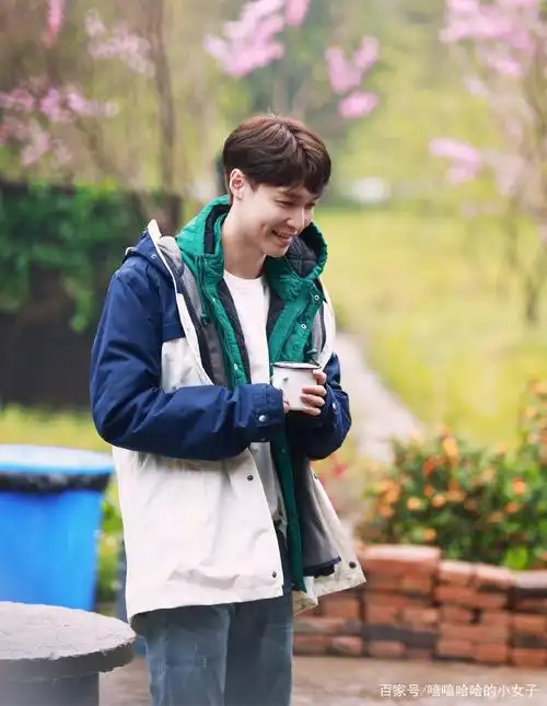 向往的生活张艺兴变身常驻原来你是没有偶像包袱的绵羊