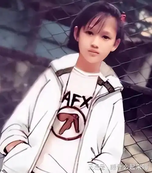 睾丸天后陈乔恩过往黑历史满大街找睾丸吃当众脱胸罩内裤