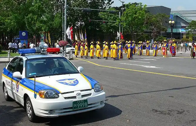 各式各样韩国"警车"怎么感觉有点像兰博基尼!