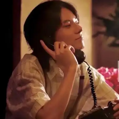 qq头像港风复古男生文艺高清图片