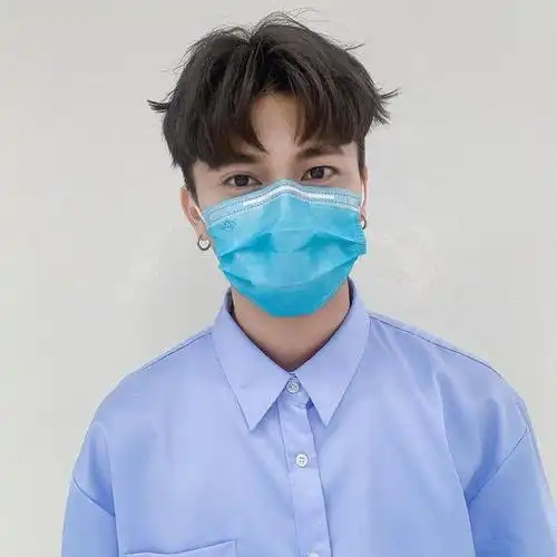 第6款:韩式中分发型