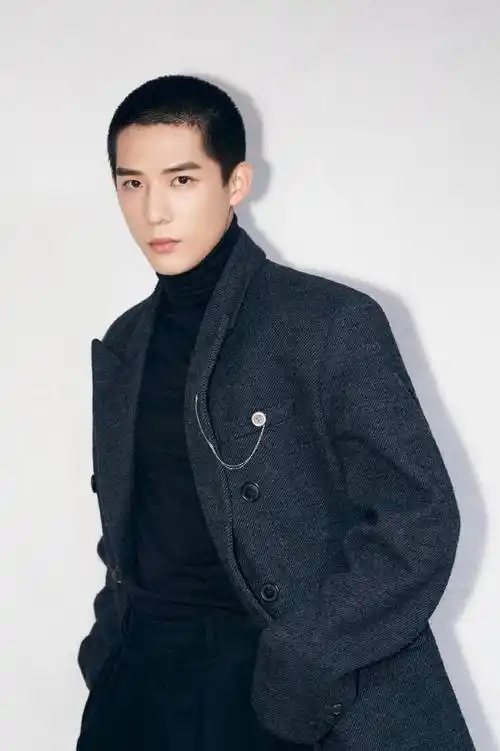 有"硬汉"气质的90后男演员,就看这4位了!