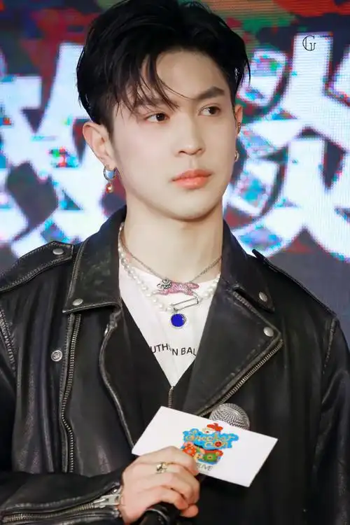 马伯骞[超话]# #马伯骞万里走单骑# 20. 来自jiin_g - 微博