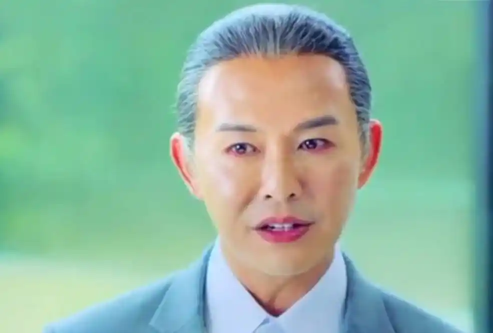 "刘晋元"王禄江近照,留胡子一身肌肉男人味足,51岁未婚零绯闻