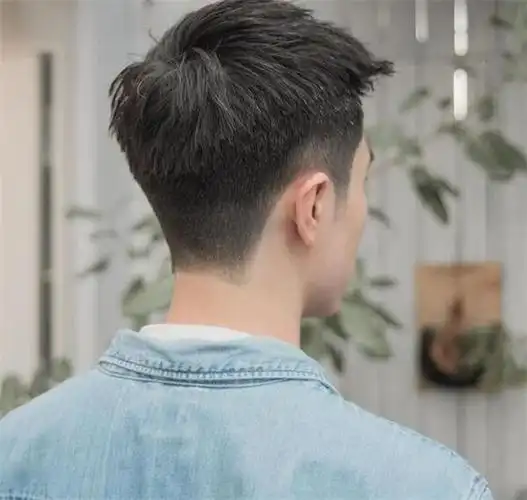 两边铲的最帅气发型,提高颜值的必备短发发型