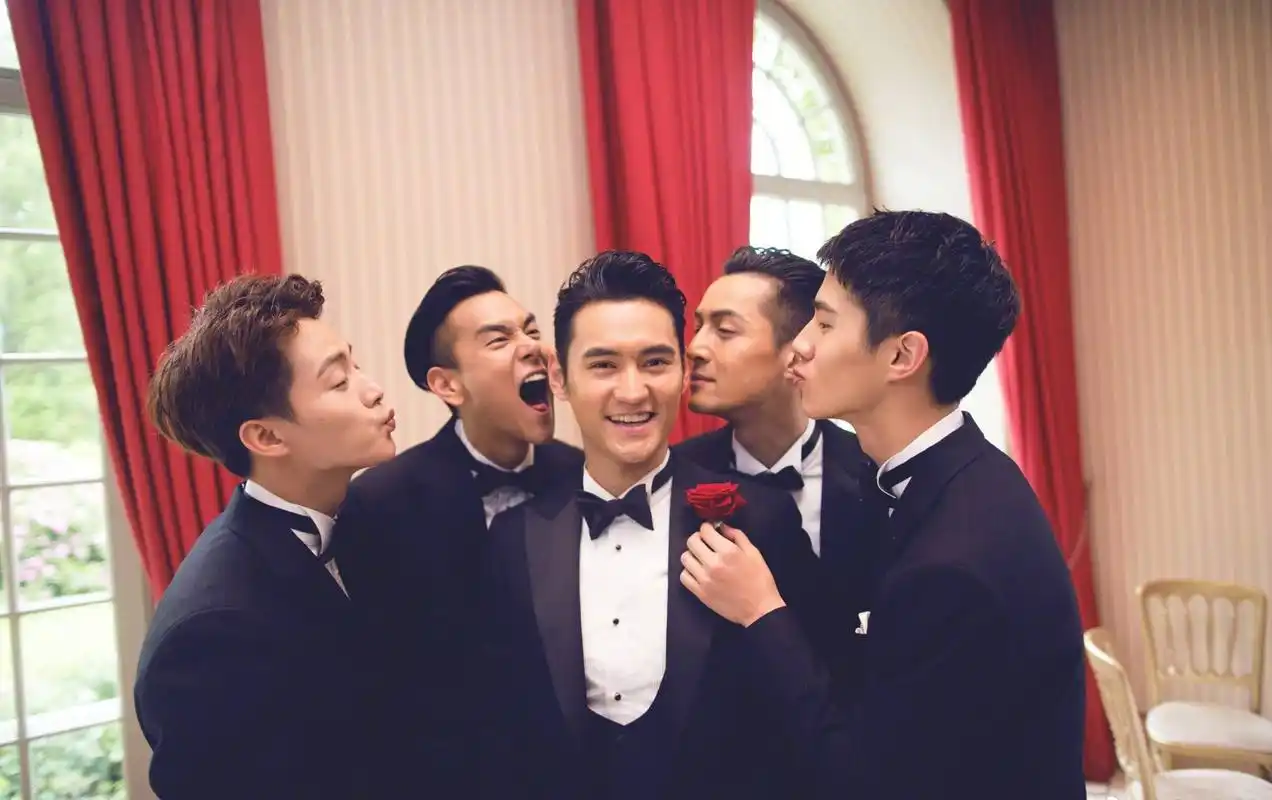 胡歌只给袁弘当伴郎,是因为胡歌出车祸期间,袁弘做了这样一件事