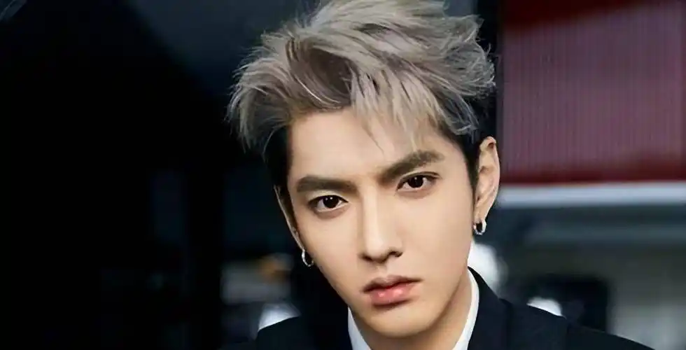 吴亦凡的本性,早在4年前就暴露了_赵金麦_刘亦菲_杨颖