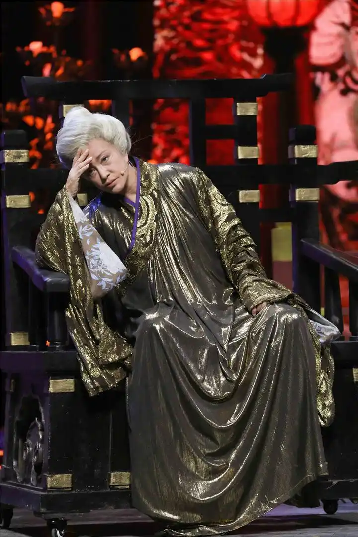 刘晓庆挑战老年版武则天惠英红倪萍两大影后强强联手