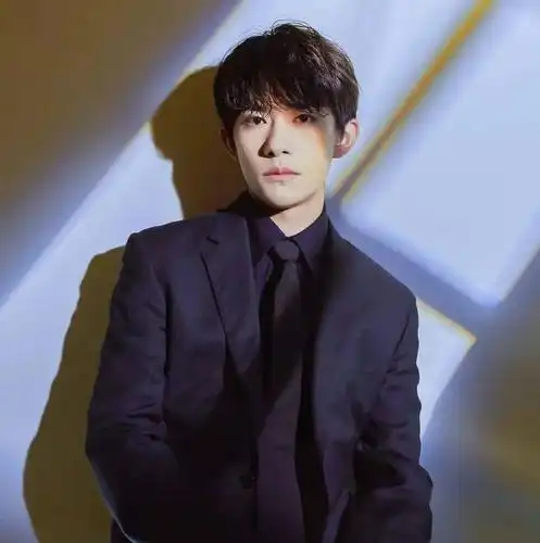 微信头像易烊千玺