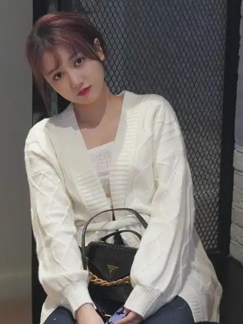 董思怡记录日常惬意状态