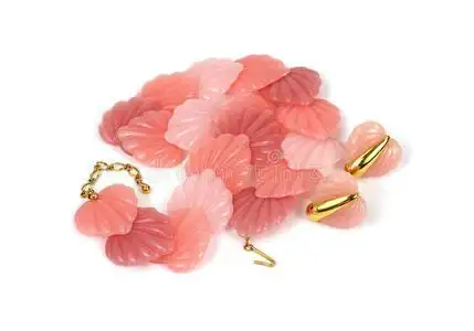 粉红贝壳项链照片