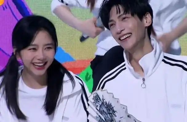 33岁谭松韵公开了理想型,有5个择偶标准,罗云熙全给对上了!