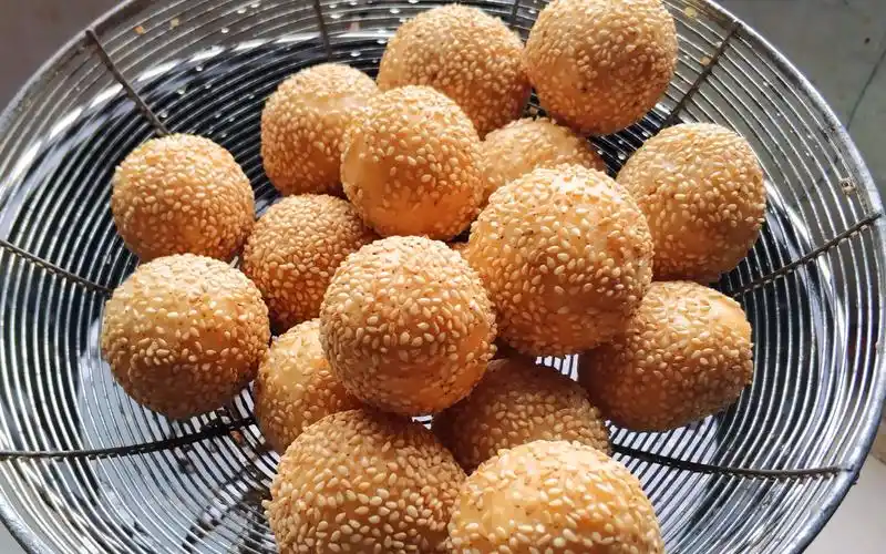 教你在家炸麻球,做法配方都告诉你,蓬松酥脆,好吃又健康,真香