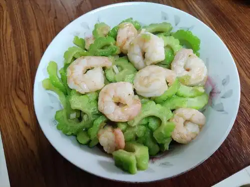 苦瓜炒虾