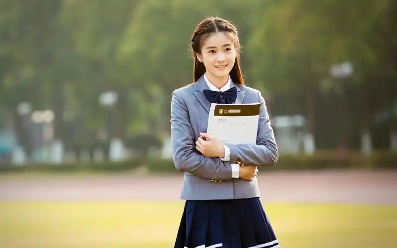 张雪迎《十五年等待候鸟》剧照图片桌面壁纸