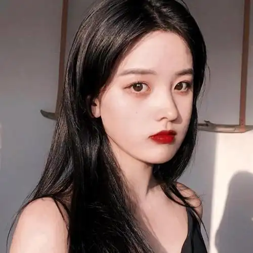 2020最火好看的微信气质美女头像,女生头像图片-回车桌面