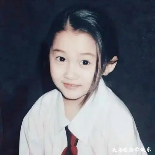鞠婧祎小时候的照片11岁(鞠婧祎小时候11岁的照片)