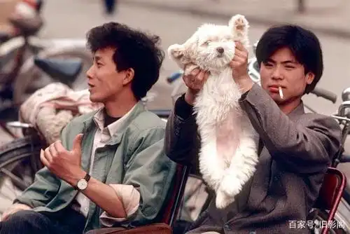 九十年代生活记忆,迪斯科大哥大火车站的农民工