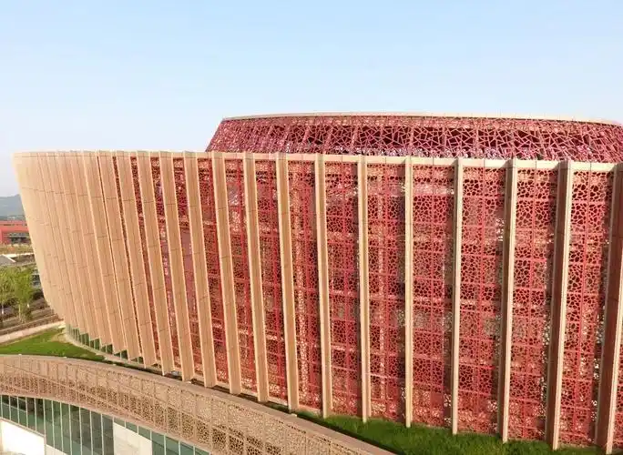 这是让你驻足欣赏的艺术幕墙