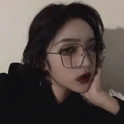 超拽头像高冷霸气女生头像超拽