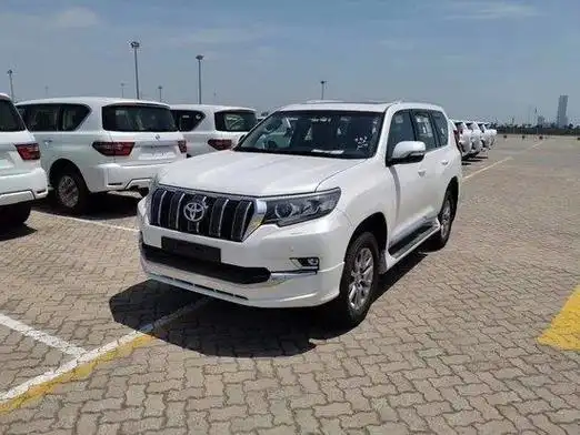 8万起售|丰田霸道|大灯|汽车|日行灯|新车_网易汽车