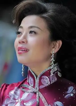 李谷一的干女儿张也:25次登上春晚,享一生荣耀,婚姻成了遗憾