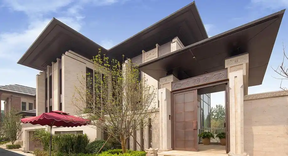 朝阳区的 九章别墅,刚到了位营销总,为了刚泰禾的院子,准备涨价了.