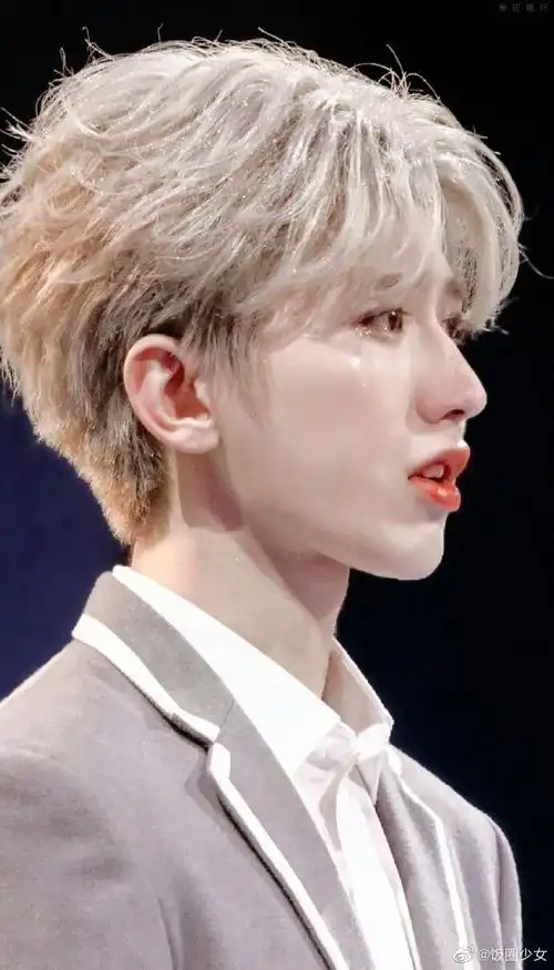 蔡徐坤快把杨迪刘维抓起来