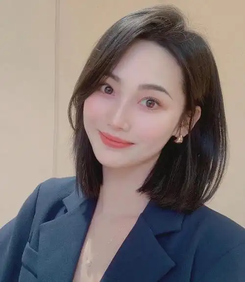 18岁适合什么卷发图片,最帅的男士发型,百变时尚很精神,18到40岁左右