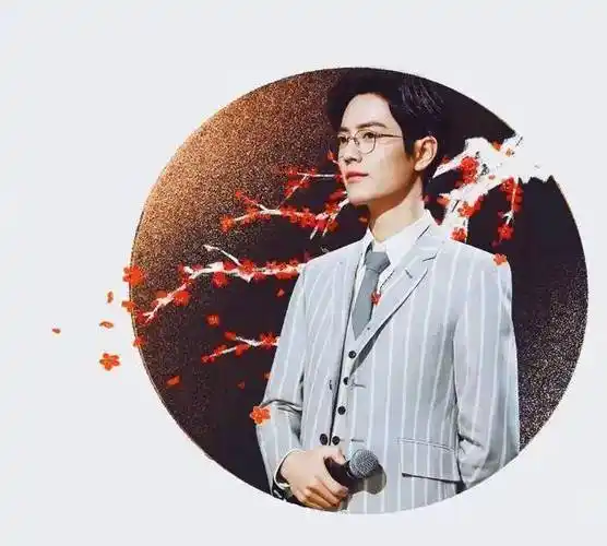 16,"肖战全球后援会"便已整改为"肖战影音会",工作重心转移,从此只