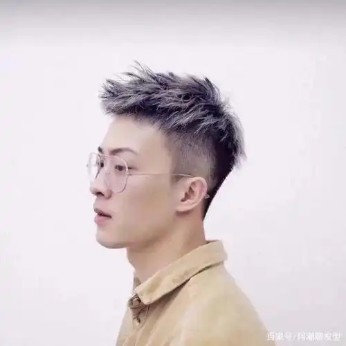 2020最火发型男30岁,2020年最火短发发型男-图片大观-奇异网