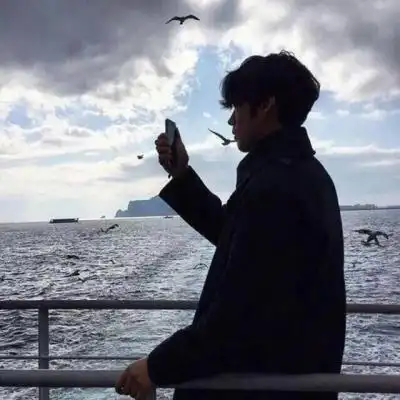 抖音超帅的小哥哥图片男生头像