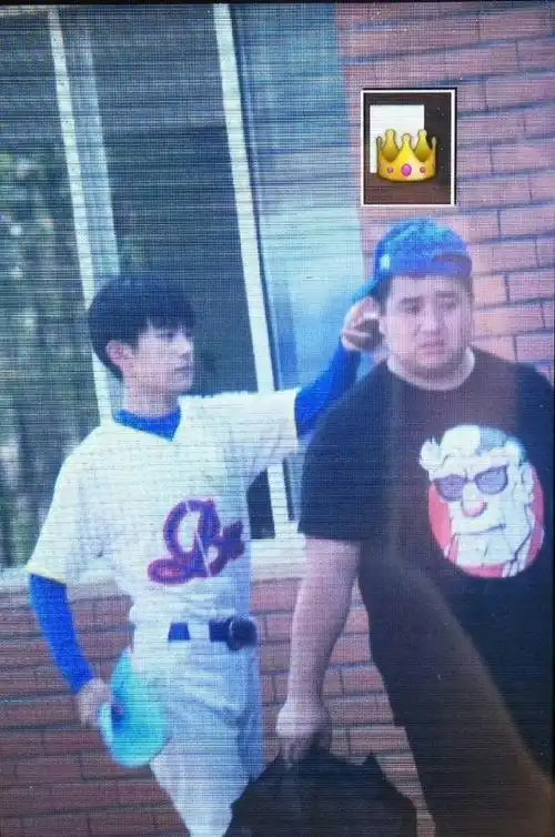 四字 易烊千玺 yyqx 四字弟弟##易烊千玺电影小小的我