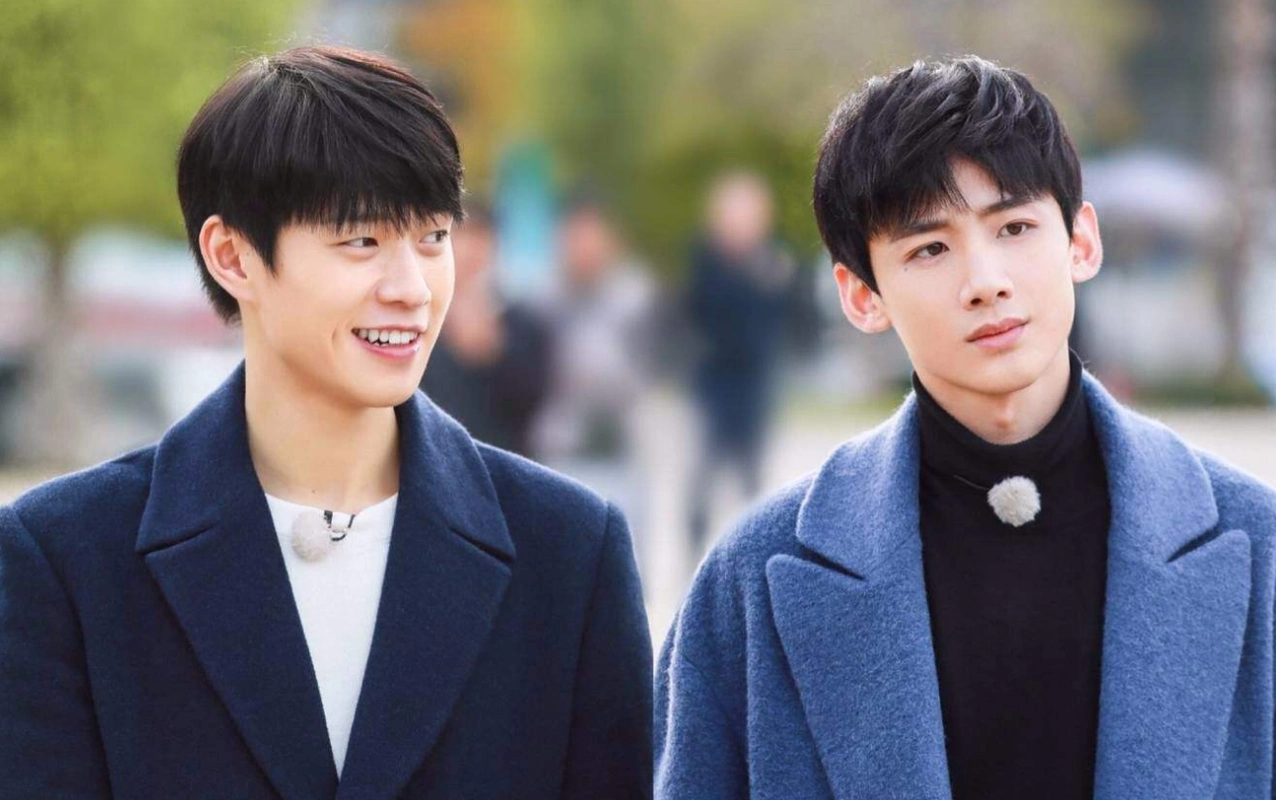 王源,魏大勋玩游戏搞笑对话曝光,粉丝却直呼:山花大旗不能倒!