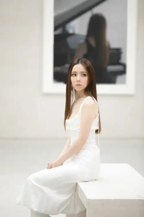 邓紫棋性感邓紫棋最新性感美照写真分享