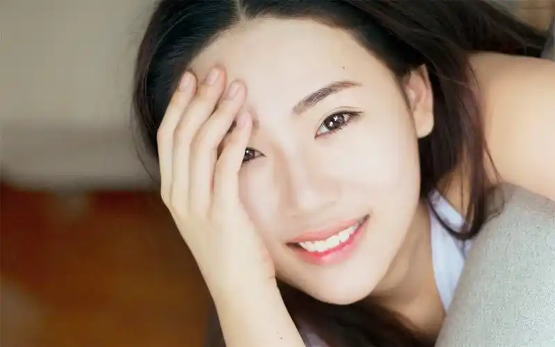 超好看的女生横屏壁纸-美女壁纸 - 壁纸之家