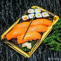 火炙三文鱼反卷