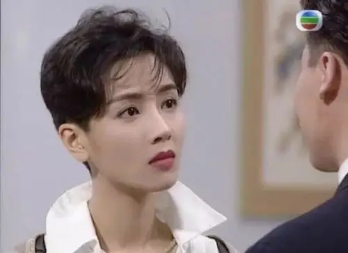 公开出柜被逼退圈,她还让李嘉欣争风吃醋?